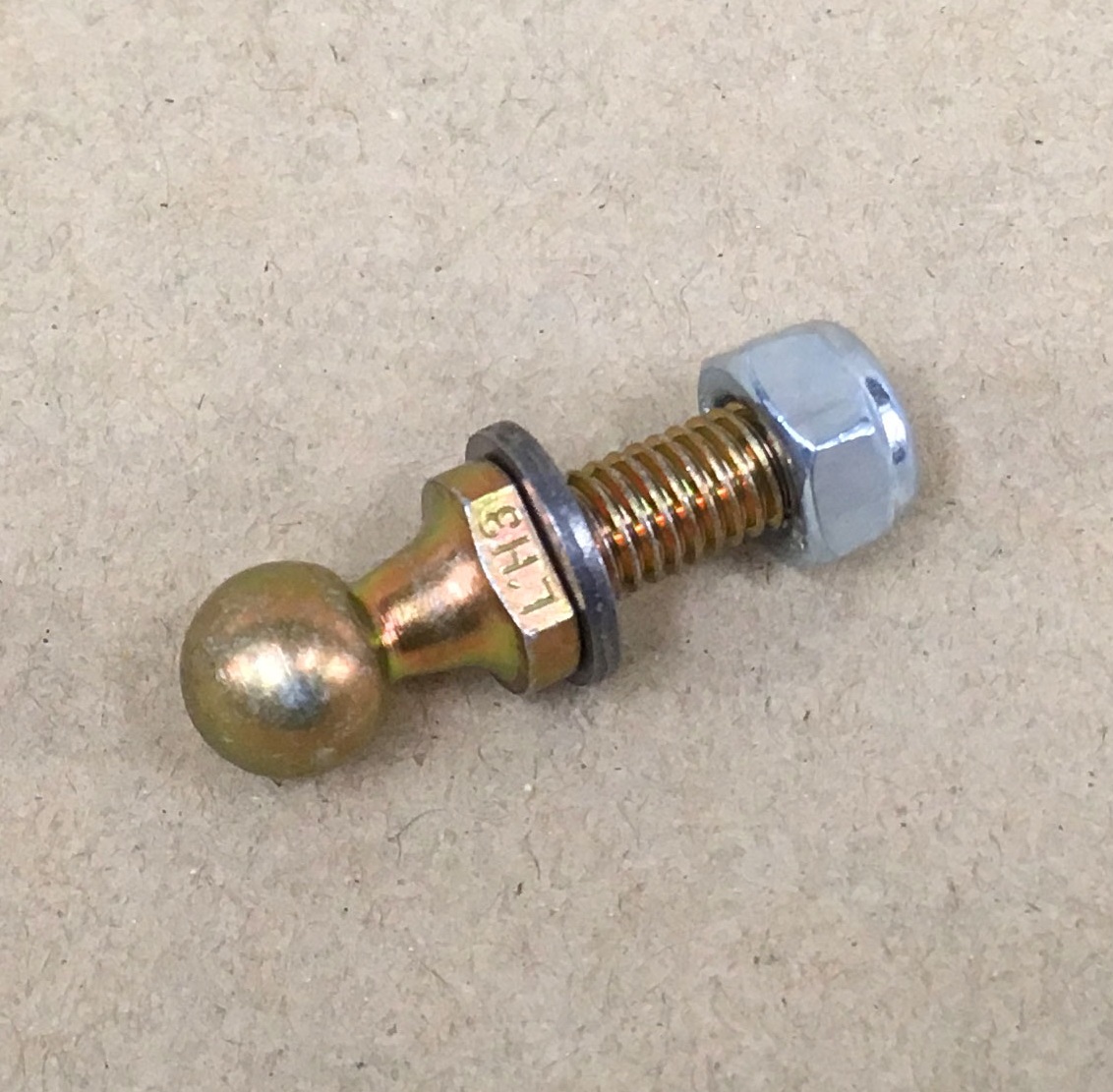 Hotellier Ball end connector